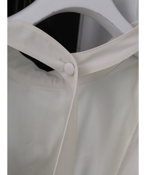 Katrin TOKYO（カトリーントーキョー）の「back open volume onepiece（ワンピース・レディース・グリーン/ホワイト/ブラック・FREE/XS）」の16枚目の写真