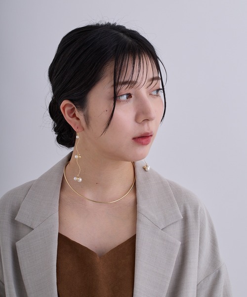 CALIN STANDARD(カリンスタンダード)の「◆◆金属アレルギー対応◆◆〈ecru〉スウィングパールピアス(ピアス(両耳用)・レディース・ゴールド・FREE)」の3枚目の写真