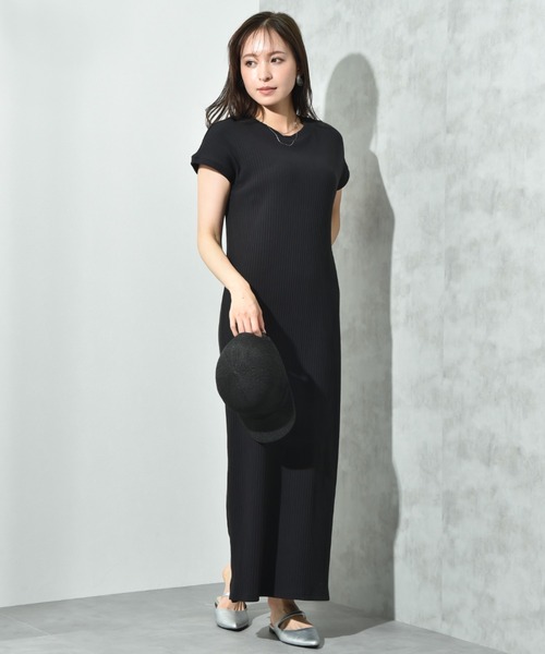 INTERPLANET(インタープラネット)の「【CLOCHE】カップ付リブカットソーワンピース(ワンピース・レディース・オートミール/ブラック/チャコールグレー・FREE)」の5枚目の写真