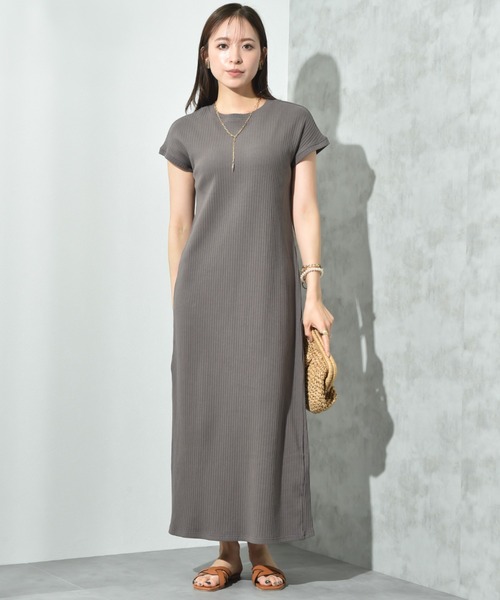 INTERPLANET(インタープラネット)の「【CLOCHE】カップ付リブカットソーワンピース(ワンピース・レディース・オートミール/ブラック/チャコールグレー・FREE)」の21枚目の写真