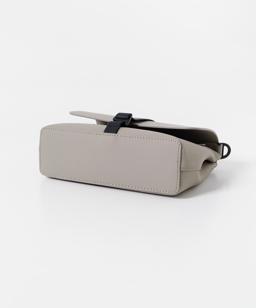 SENSE OF PLACE by URBAN RESEARCH（センスオブプレイスバイアーバンリサーチ）の「GASTON LUGA　Splash Crossbody Bag（ボディバッグ/ウエストポーチ・メンズ・グレー系その他・ONE）」の6枚目の写真