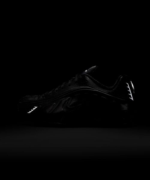 ナイキ ショックス R4 ウィメンズシューズ / Nike Shox R4