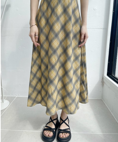 セール】フリルカラー リボン 胸元切り替え チェック フレアワンピース