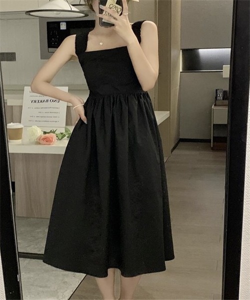 FREE STYLISTS(フリー スタイリスト)の「Aラインキャミワンピース(ワンピース・レディース・ブラック/ホワイト/ライトグリーン・M/L)」の1枚目の写真