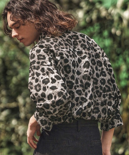 CAMBIO(カンビオ)の「ms6056-Leopard and Dobby Jacquard Fly Front 3-4 Sleeve Shirts 七分袖シャツ(シャツ/ブラウス・メンズ・キャメル/チャコール・S/M/L)」の3枚目の写真