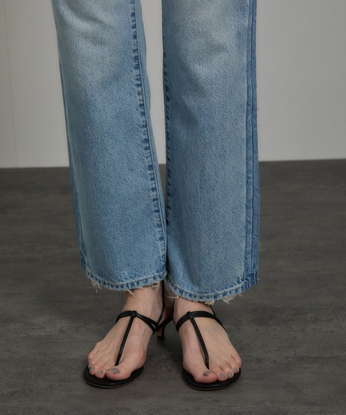 KURO(クロ)の「【KURO】FLOWER STITCHING ON BUTTOCKS DENIM PANTS 002(デニムパンツ・レディース・ブルー系その他5・26/27)」の14枚目の写真