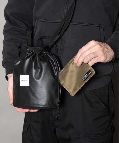 MAKAVELIC（マキャベリック）の「『MAKAVELIC』Blest Mid Shoulder Bag（ショルダーバッグ・メンズ・ブラック・FREE）」の4枚目の写真