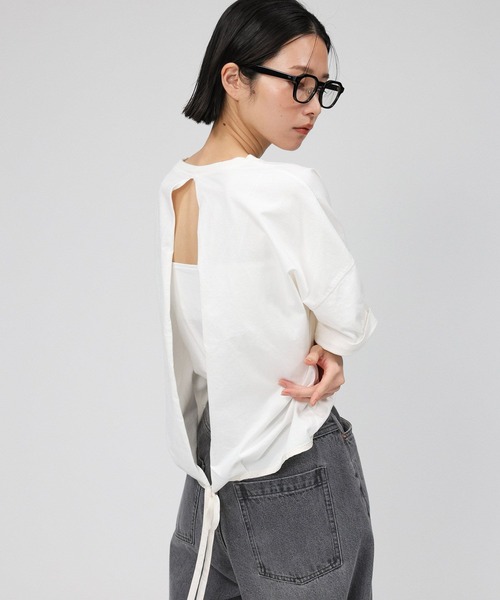 BABYLONE(バビロン)の「バックオープンカットソー(Tシャツ/カットソー・レディース・ホワイト/ブラウン/ブラック・フリー)」の11枚目の写真