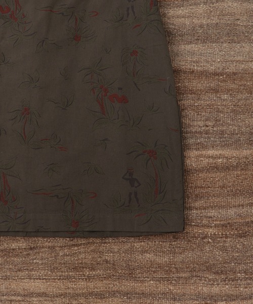 WILD LIFE TAILOR Adam et Rope'(ワイルドテーラーアダムエロペ )の「【WILD LIFE TAILOR】ダークカラー ショートスリーブ アロハシャツ(シャツ/ブラウス・メンズ・ブラック系その他3/ブラック系その他2・M/L)」の6枚目の写真