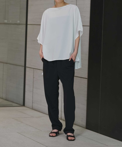COGTHEBIGSMOKE(コグザビッグスモーク)の「【COGTHEBIGSMOKE/コグザビッグスモーク】別注 BETTY TOP/ストレッチジャージートップス(Tシャツ/カットソー・レディース・ブラウン/ブラック/オフホワイト・1)」の11枚目の写真