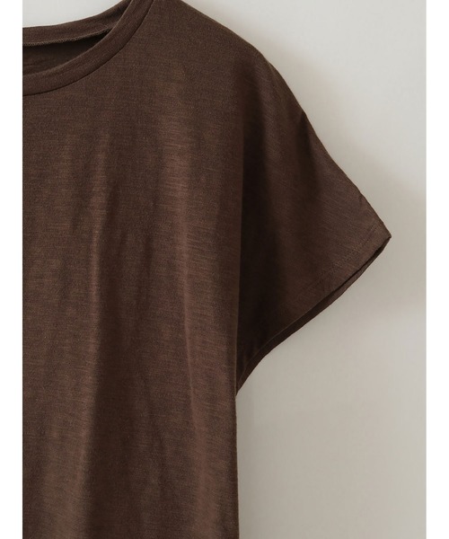 HER.（ハー）の「スラブカットＴシャツ（Tシャツ/カットソー・レディース・ブラウン/ブラック/オフホワイト・フリー）」の11枚目の写真