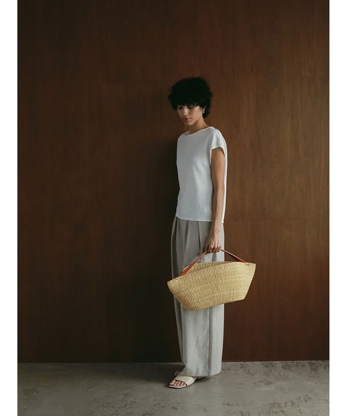 HER.（ハー）の「スラブカットＴシャツ（Tシャツ/カットソー・レディース・ブラウン/ブラック/オフホワイト・フリー）」の5枚目の写真