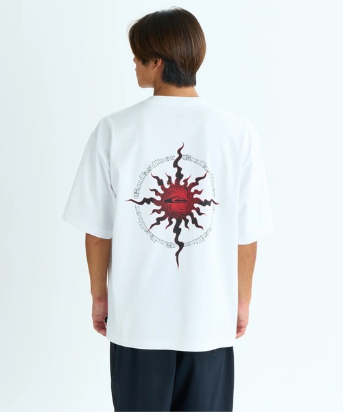 Quiksilver(クイックシルバー)の「SOLARIS ST/クイックシルバーバックプリント半袖Tシャツ(Tシャツ/カットソー・メンズ・ブラック/ホワイト・MEDIUM/X-LARGE/LARGE)」の1枚目の写真