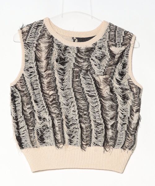 Per sist ence（パーシエンス）の「フリンジニットノースリーブトップス（Tシャツ/カットソー・レディース・アイボリー/ブラック/ブラウン/ベージュ系/グリーン・ONE SIZE）」の4枚目の写真