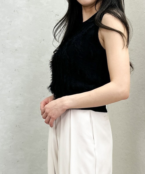 Per sist ence(パーシエンス)の「フリンジニットノースリーブトップス(Tシャツ/カットソー・レディース・アイボリー/ブラック/ブラウン/ベージュ系/グリーン・ONE SIZE)」の14枚目の写真