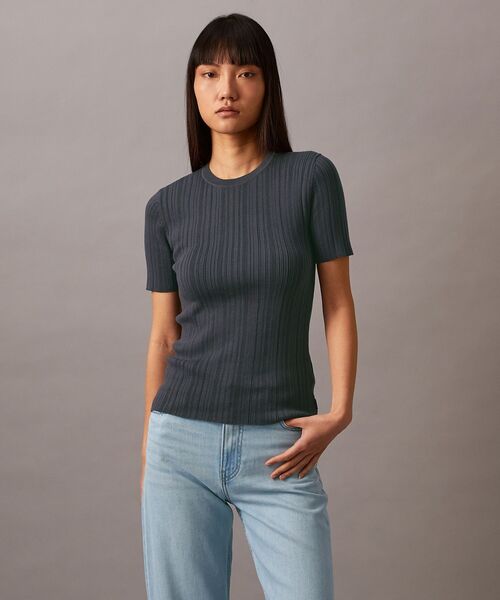 Calvin Klein(カルバン・クライン)の「コットンリブ ショートスリーブ プルオーバー(ニット/セーター・レディース・オフホワイト/ブラック系その他・XS/S/XXS)」の16枚目の写真