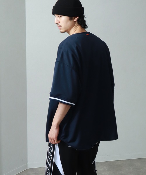 FUBU( フブ)の「【FUBU/フブ】Baseball Shirts/ベースボールシャツ(Tシャツ/カットソー・メンズ・ホワイト/ブラック/ネイビー・M/XL/L/XXL)」の17枚目の写真