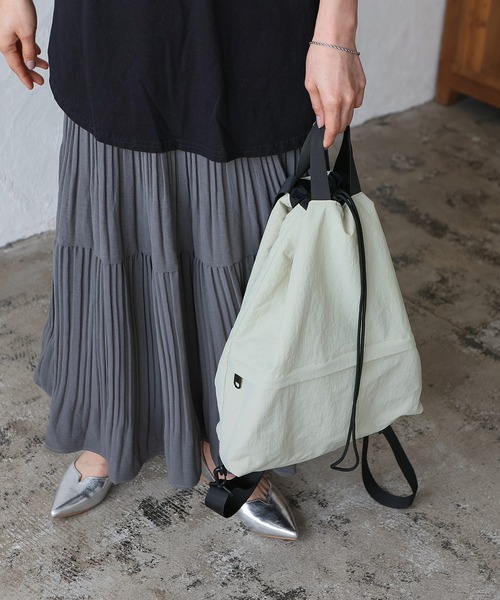 VitaFelice(ヴィータフェリーチェ)の「【撥水】2wayナイロンナップサック ユニセックス(バックパック/リュック・レディース・ベージュ/ブラック/アイボリー・FREE)」の17枚目の写真