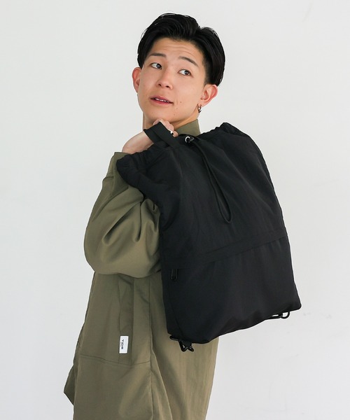 VitaFelice(ヴィータフェリーチェ)の「【撥水】2wayナイロンナップサック ユニセックス(バックパック/リュック・レディース・ベージュ/ブラック/アイボリー・FREE)」の19枚目の写真