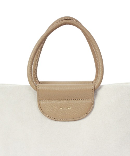 Beau're（ヴュレ）の「BEAURE Suede 2Way ショルダー Bag（ショルダーバッグ・レディース・アイボリー/チョコ/カーキ・FREE）」の9枚目の写真
