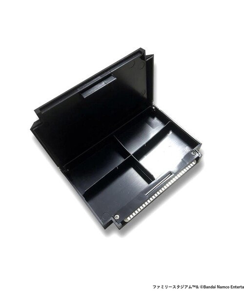 TOKYO CULTUART by BEAMS（トウキョウカルチャートバイビームス）の「スパイダーウェブ / ファミリーカセットケース ファミリースタジアム（その他雑貨・メンズ・その他・ONE SIZE）」の4枚目の写真