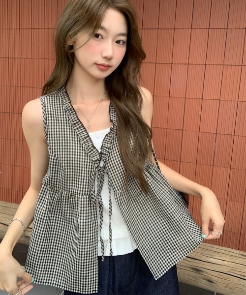 セール】【Y2Kガーリー】フリルチェック柄リボンベスト（ノースリーブ