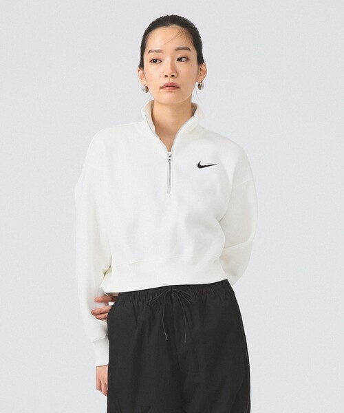 NIKE（ナイキ）の「【WEB限定】NIKE / 1/2ジップ クロップ スウェットシャツ（スウェット・レディース・ホワイト/ブラック・MEDIUM/LARGE）」の6枚目の写真