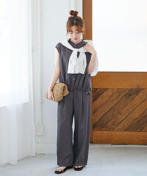 le.coeur blanc(ルクールブラン)の「リネンライク裾ドロストブラウス(シャツ/ブラウス・レディース・チャコールグレー/モカ・38)」の9枚目の写真