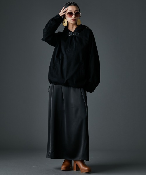 GEVS.（ジェイヴィス）の「綿100％ベルト付アノラックパーカー＜大きいサイズ有＞GEVS.（パーカー・レディース・ベージュ/ブラック・L/M/5L/4L/3L/LL）」の3枚目の写真