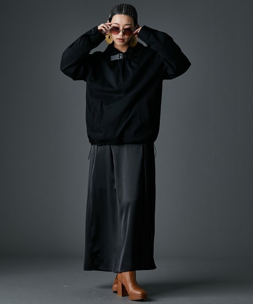 GEVS.（ジェイヴィス）の「綿100％ベルト付アノラックパーカー＜大きいサイズ有＞GEVS.（パーカー・レディース・ベージュ/ブラック・L/M/5L/4L/3L/LL）」の4枚目の写真