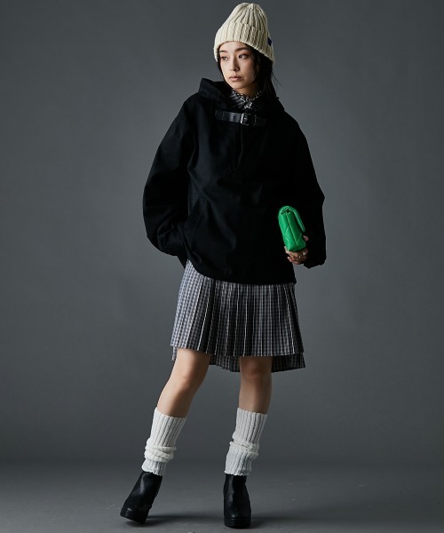 GEVS.（ジェイヴィス）の「綿100％ベルト付アノラックパーカー＜大きいサイズ有＞GEVS.（パーカー・レディース・ベージュ/ブラック・L/M/5L/4L/3L/LL）」の9枚目の写真