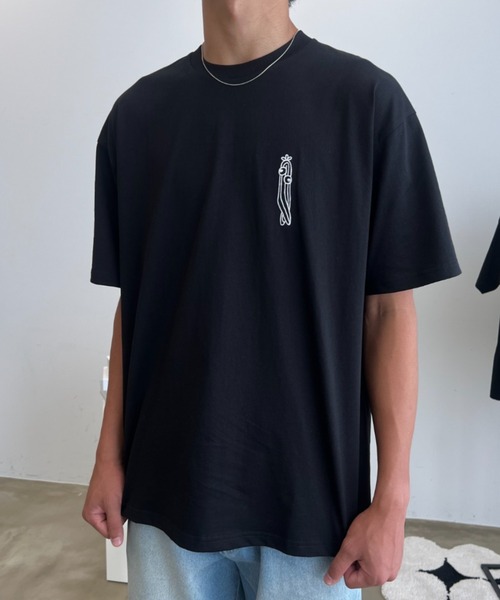 ニンジンくん ワンポイント刺繍入り オーバーサイズ 半袖Tシャツ（T