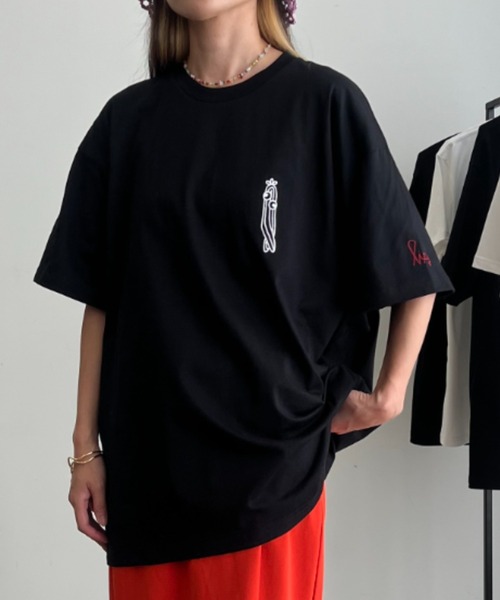 セール】ニンジンくん ワンポイント刺繍入り オーバーサイズ 半袖T