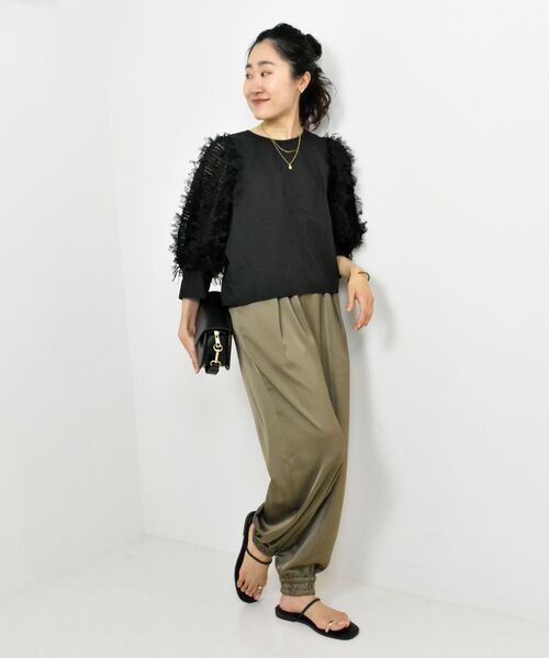 le.coeur blanc（ルクールブラン）の「TORRAZZO DONNA袖チュールブラウス（シャツ/ブラウス・レディース・アイボリー/ブラック・38）」の9枚目の写真