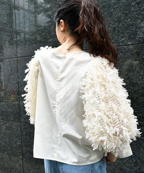 le.coeur blanc（ルクールブラン）の「TORRAZZO DONNA袖チュールブラウス（シャツ/ブラウス・レディース・アイボリー/ブラック・38）」の18枚目の写真