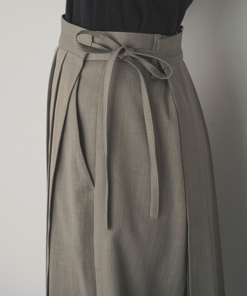 hellam(へラム)の「ラップスカートレイヤードパンツ(その他パンツ・レディース・チャコール/ベージュ/ブラウン/ブラック・FREE)」の6枚目の写真