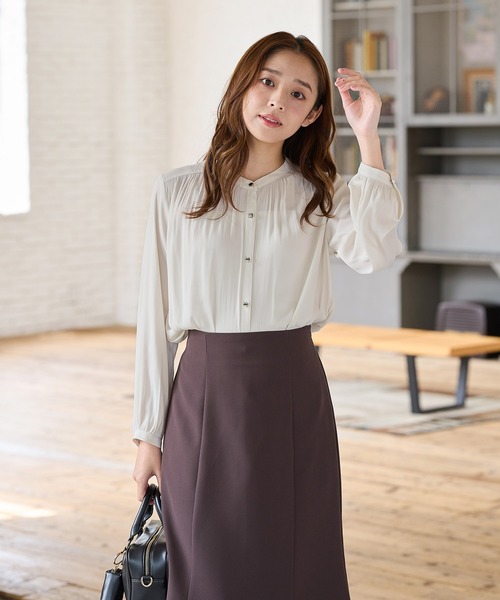 Honeys（ハニーズ）の「バンドカラーブラウス（シャツ/ブラウス・レディース・ホワイト/ワインレッド/ネイビー/ダークブルー/チャコール・L/M/S/LL/3L）」の9枚目の写真