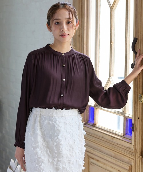 Honeys（ハニーズ）の「バンドカラーブラウス（シャツ/ブラウス・レディース・ホワイト/ワインレッド/ネイビー/ダークブルー/チャコール・L/M/S/LL/3L）」の6枚目の写真