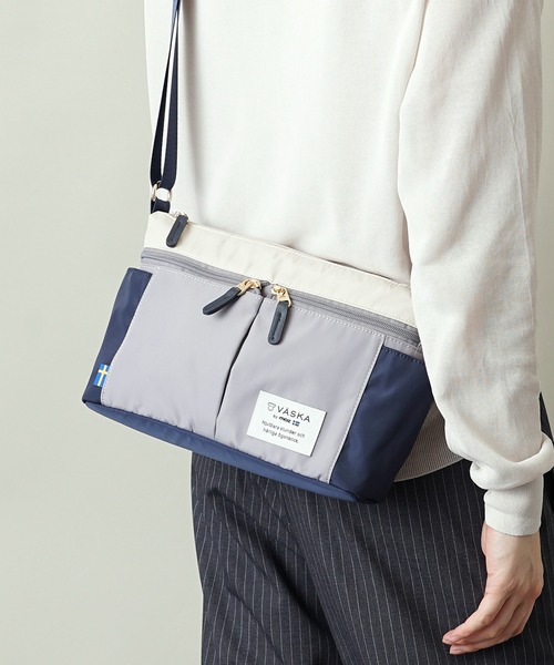 moz(モズ)の「【VASKA by moz】ヴェスカ ショルダーバッグ VZPS-01(ショルダーバッグ・レディース・オレンジ/グリーン/ブラック/ブルー/ネイビー・ONE SIZE)」の1枚目の写真