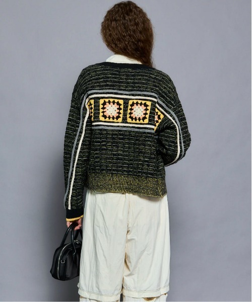 MAISON SPECIAL(メゾンスペシャル)の「Crochet Motif Zip Knit Cardigan/クロシェモチーフジップニットカーデ(カーディガン/ボレロ・レディース・ブラック/ブルー・FREE)」の7枚目の写真