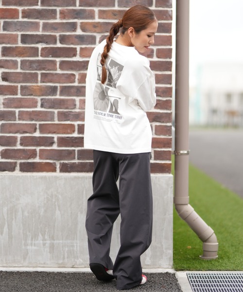 ムラサキスポーツ(ムラサキスポーツ)の「RIKKA FEMME/リッカファム フォトロンT バックプリントTシャツ RF25FW05(Tシャツ/カットソー・レディース・ホワイト系その他/ホワイト系その他2・FREE)」の11枚目の写真