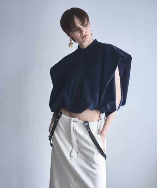 Muel Chic(ミュエルシック)の「Mio balloon shirt ミオバルーンシャツ(シャツ/ブラウス・レディース・グレイッシュベージュ/スモークピンク/ネイビー/ホワイト・FREE)」の3枚目の写真