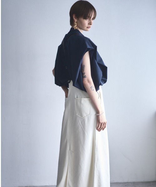 Muel Chic(ミュエルシック)の「Mio balloon shirt ミオバルーンシャツ(シャツ/ブラウス・レディース・グレイッシュベージュ/スモークピンク/ネイビー/ホワイト・FREE)」の22枚目の写真