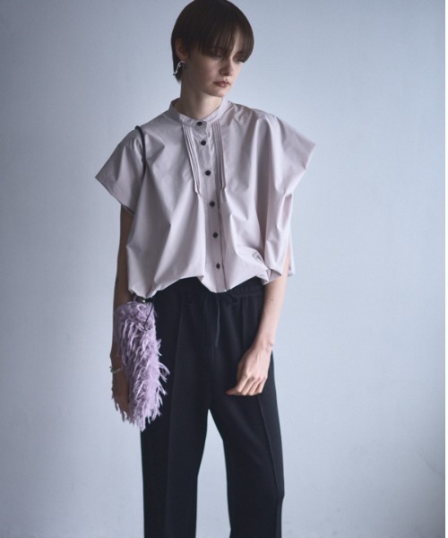 Muel Chic(ミュエルシック)の「Mio balloon shirt ミオバルーンシャツ(シャツ/ブラウス・レディース・グレイッシュベージュ/スモークピンク/ネイビー/ホワイト・FREE)」の14枚目の写真
