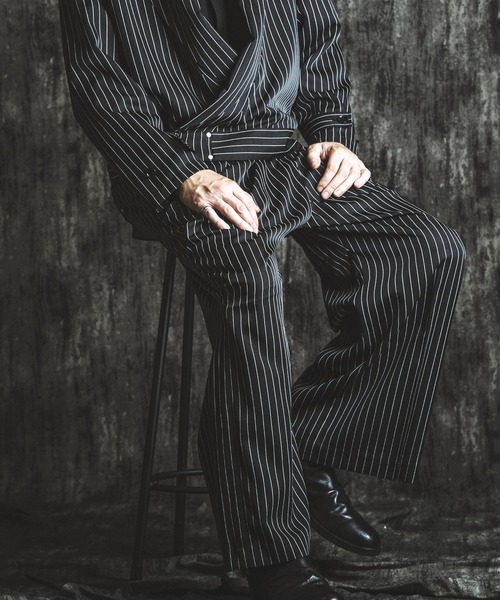 NO ID.(ノーアイディ)の「【NO ID.】Drape Tuck Wide Trousers / ドレープ タック ワイド トラウザーズ(スラックス・メンズ・その他33/ブラック・2/1)」の20枚目の写真