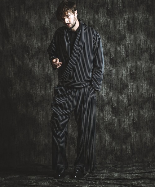 NO ID.(ノーアイディ)の「【NO ID.】Drape Tuck Wide Trousers / ドレープ タック ワイド トラウザーズ(スラックス・メンズ・その他33/ブラック・2/1)」の15枚目の写真