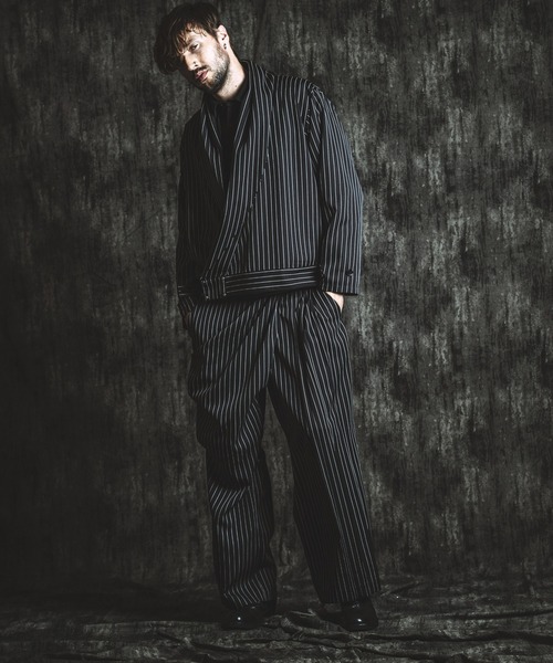 NO ID.(ノーアイディ)の「【NO ID.】Drape Tuck Wide Trousers / ドレープ タック ワイド トラウザーズ(スラックス・メンズ・その他33/ブラック・2/1)」の17枚目の写真