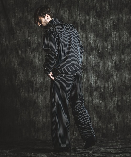 NO ID.(ノーアイディ)の「【NO ID.】Drape Tuck Wide Trousers / ドレープ タック ワイド トラウザーズ(スラックス・メンズ・その他33/ブラック・2/1)」の19枚目の写真