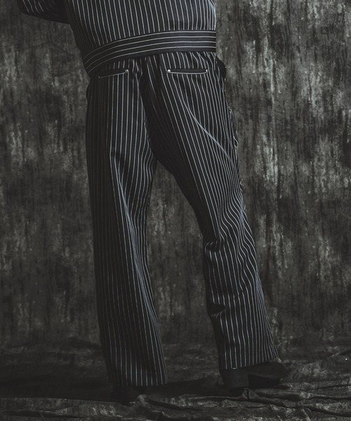 NO ID.(ノーアイディ)の「【NO ID.】Drape Tuck Wide Trousers / ドレープ タック ワイド トラウザーズ(スラックス・メンズ・その他33/ブラック・2/1)」の10枚目の写真