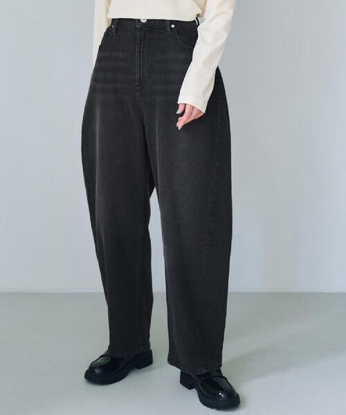 OPAQUE.CLIP（オペークドットクリップ）の「ストレッチバレルレッグデニム【洗濯機洗い可】（デニムパンツ・レディース・スミクロ/ブルー系その他・36/38/40/42）」の14枚目の写真